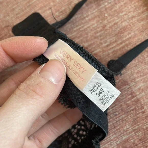 (2) Vintage Victoria's Secret Y2K Sexy Lace Bras 34B - Picture 9 of 9